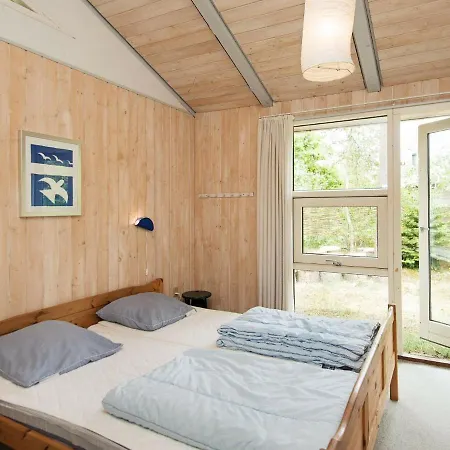 Four-bedroom Holiday In 19 에벨토프트