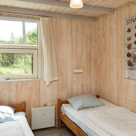 펜션 Four-bedroom Holiday In 19 에벨토프트